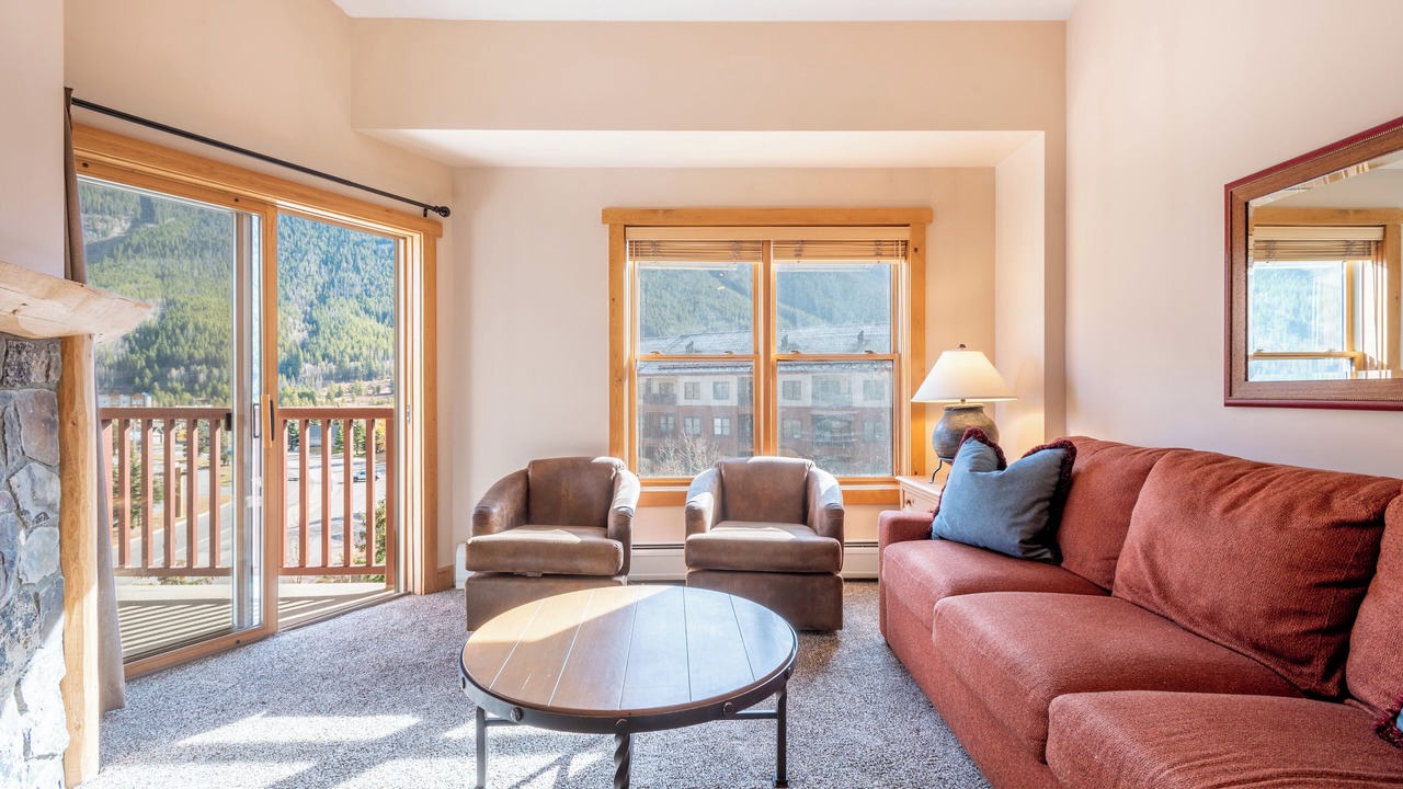 Photo of Livingroom in East Village at Copper
