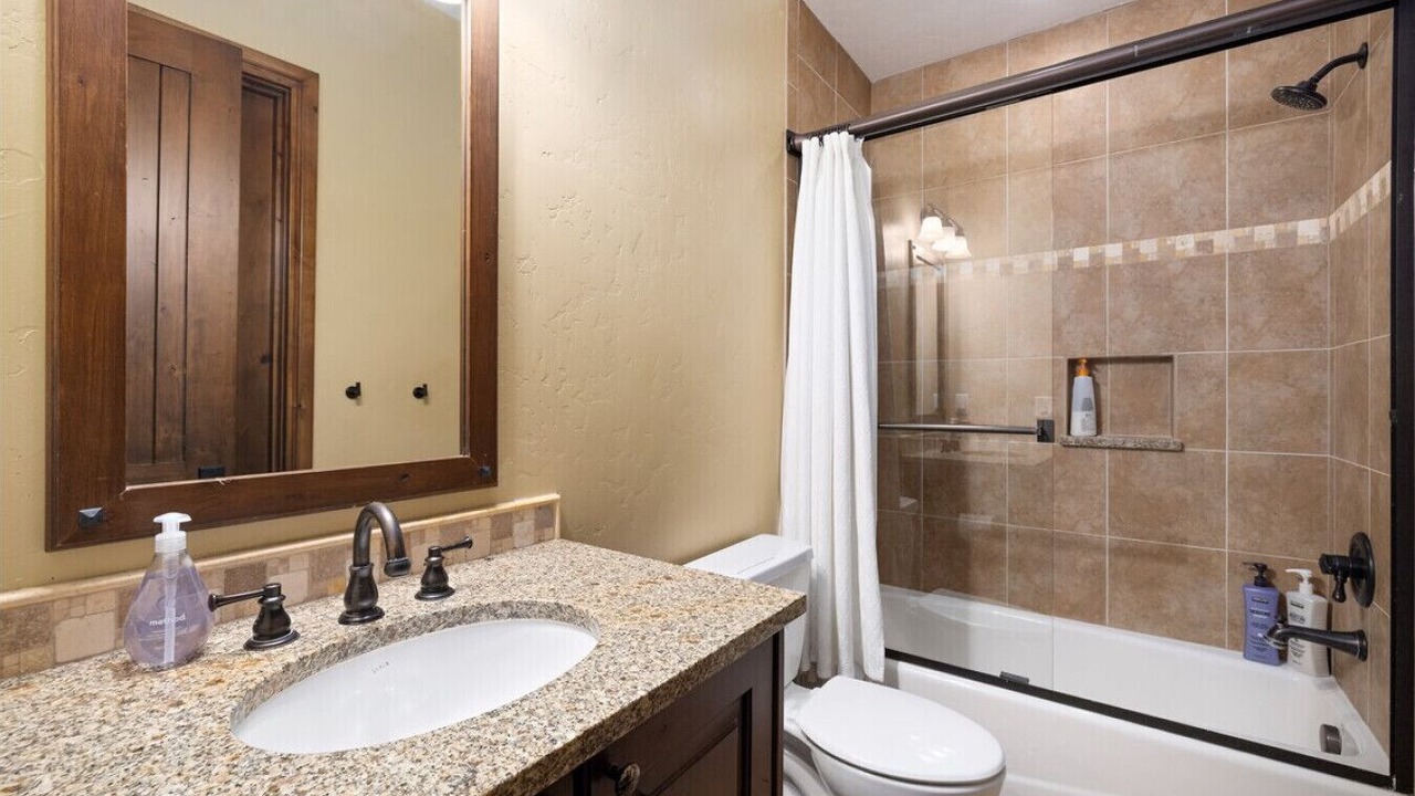Photo of Bathroom in Copper Mountain