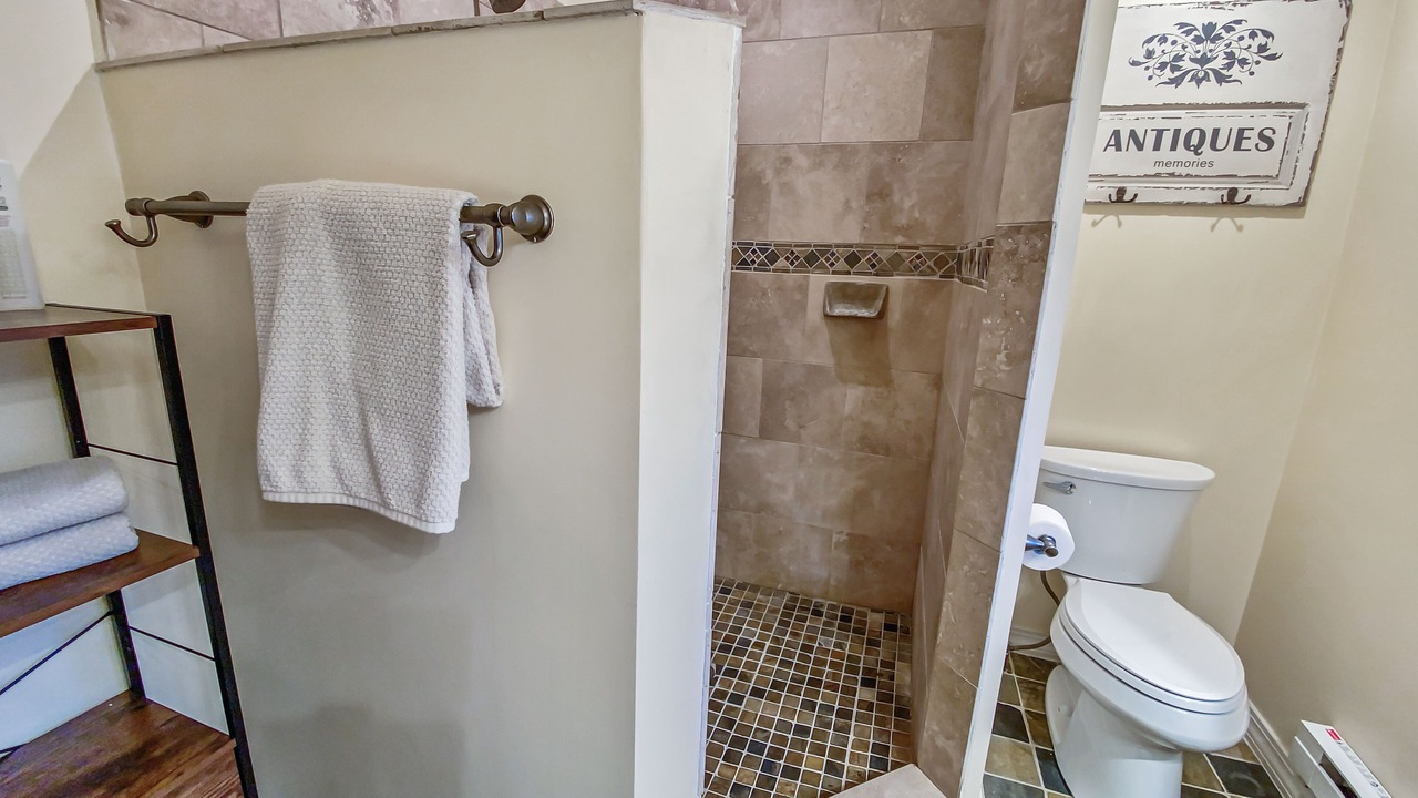 Photo of Bathroom in Wildernest