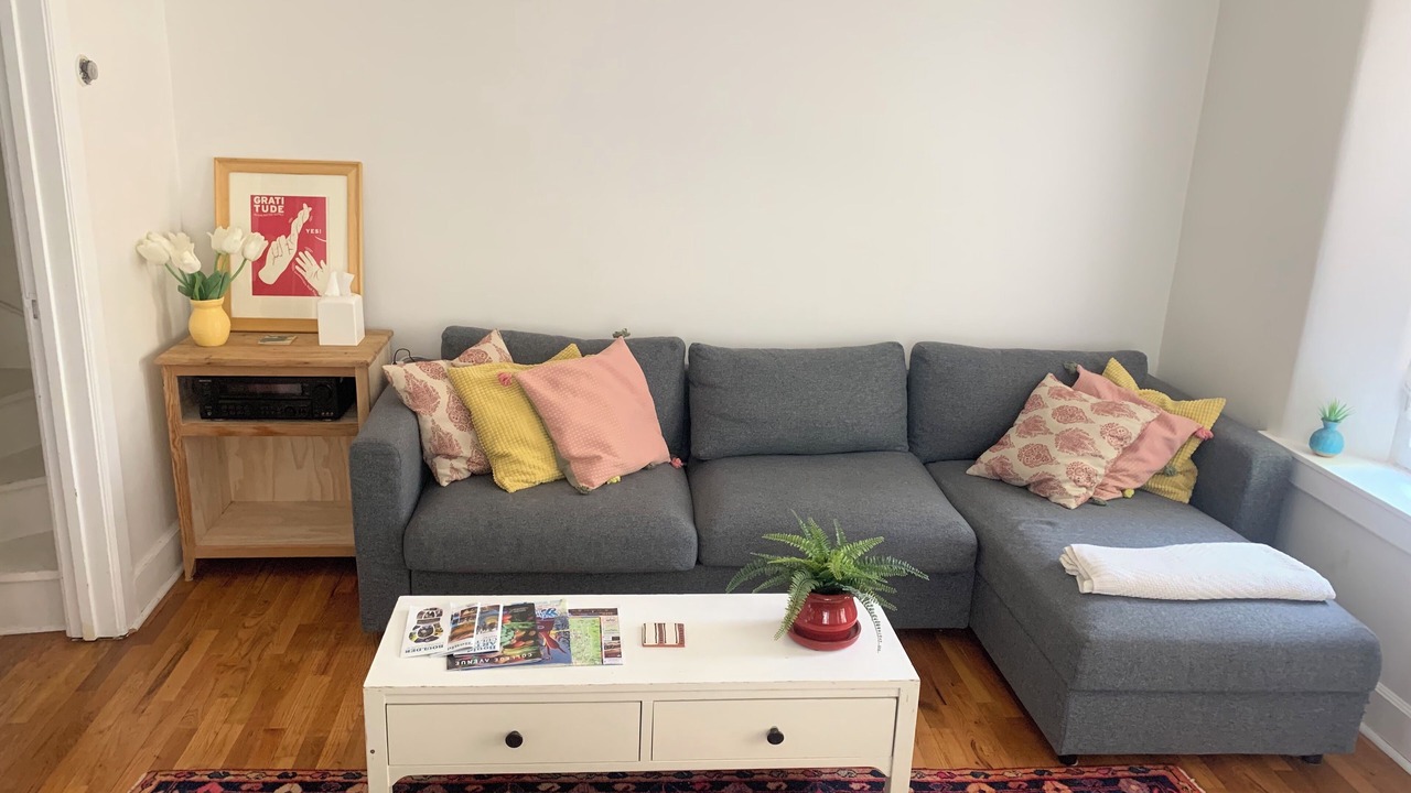 Photo of Livingroom in University Hill