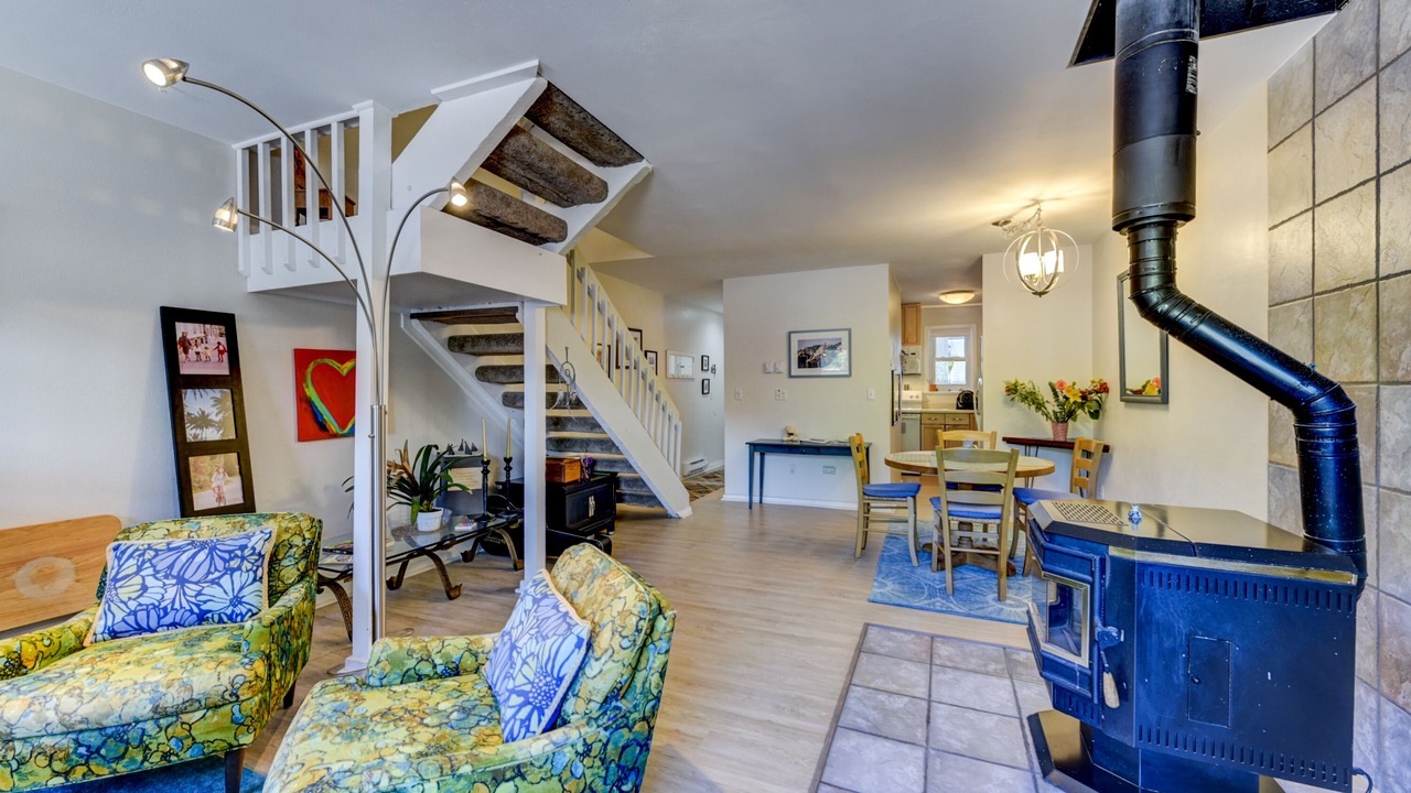 Photo of Livingroom in Lower Arapahoe