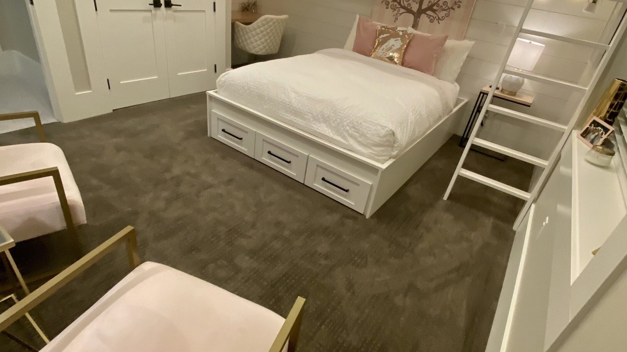 Photo of Bedroom in Larkspur