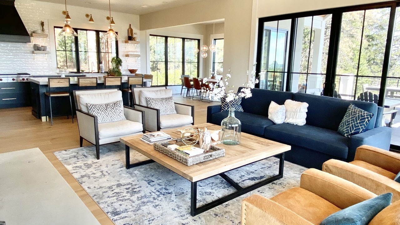 Photo of Livingroom in Larkspur