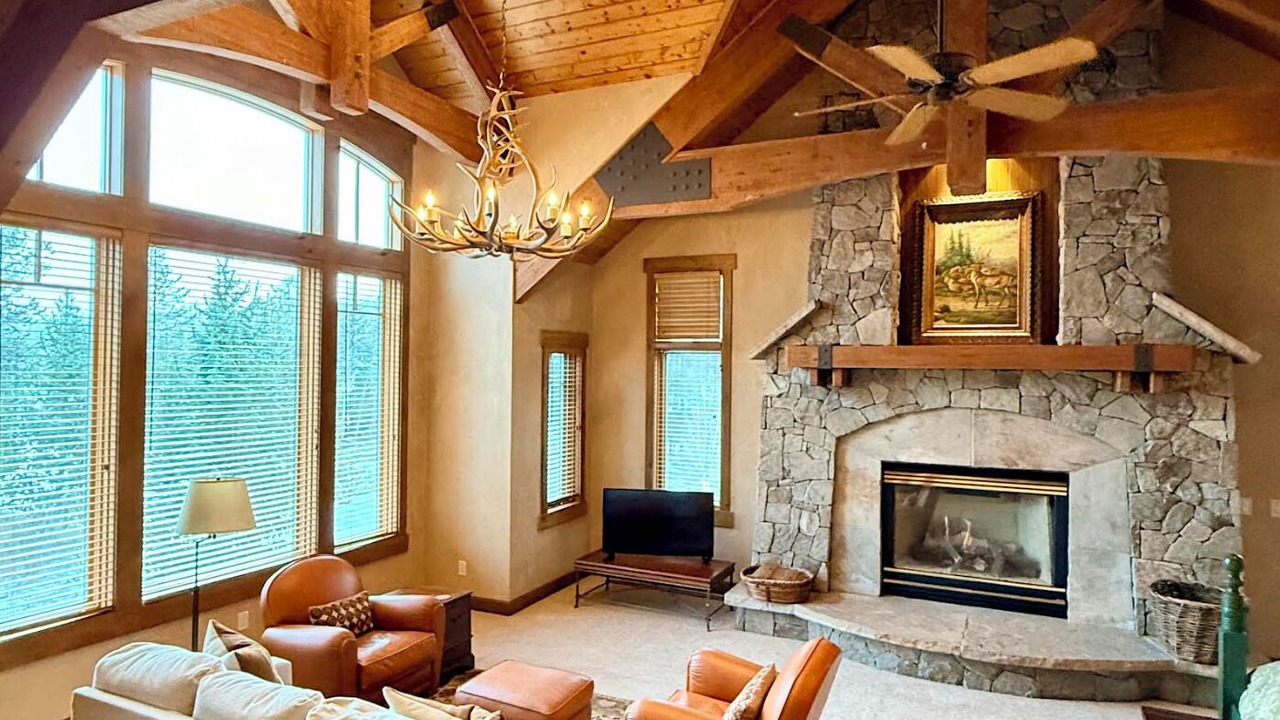 Photo of Livingroom in Keystone