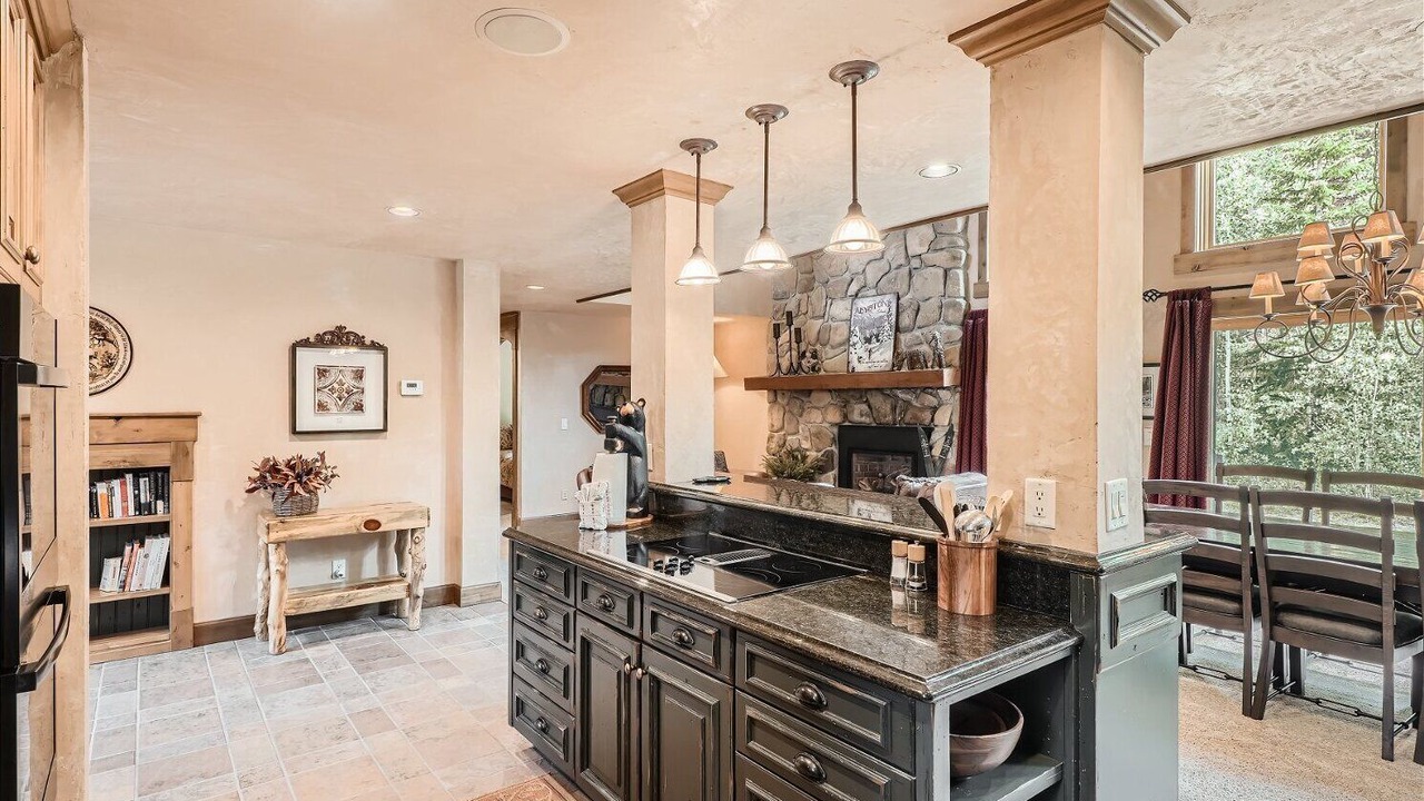 Photo of Livingroom in Keystone