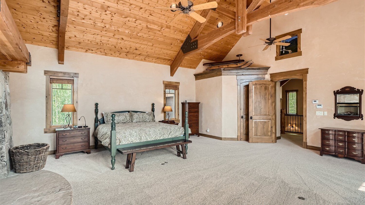 Photo of Bedroom in Keystone