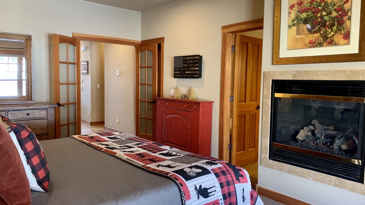 Photo of Livingroom in Purgatory