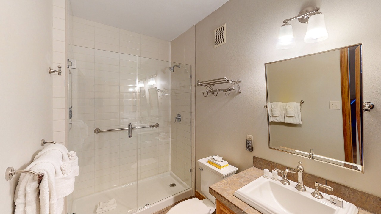 Photo of Bathroom in Willow Grove
