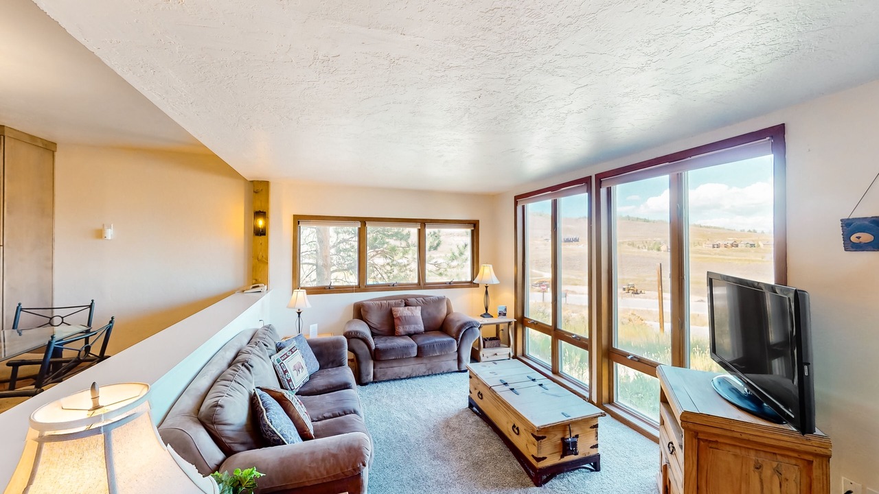 Photo of Livingroom in Silvercreek