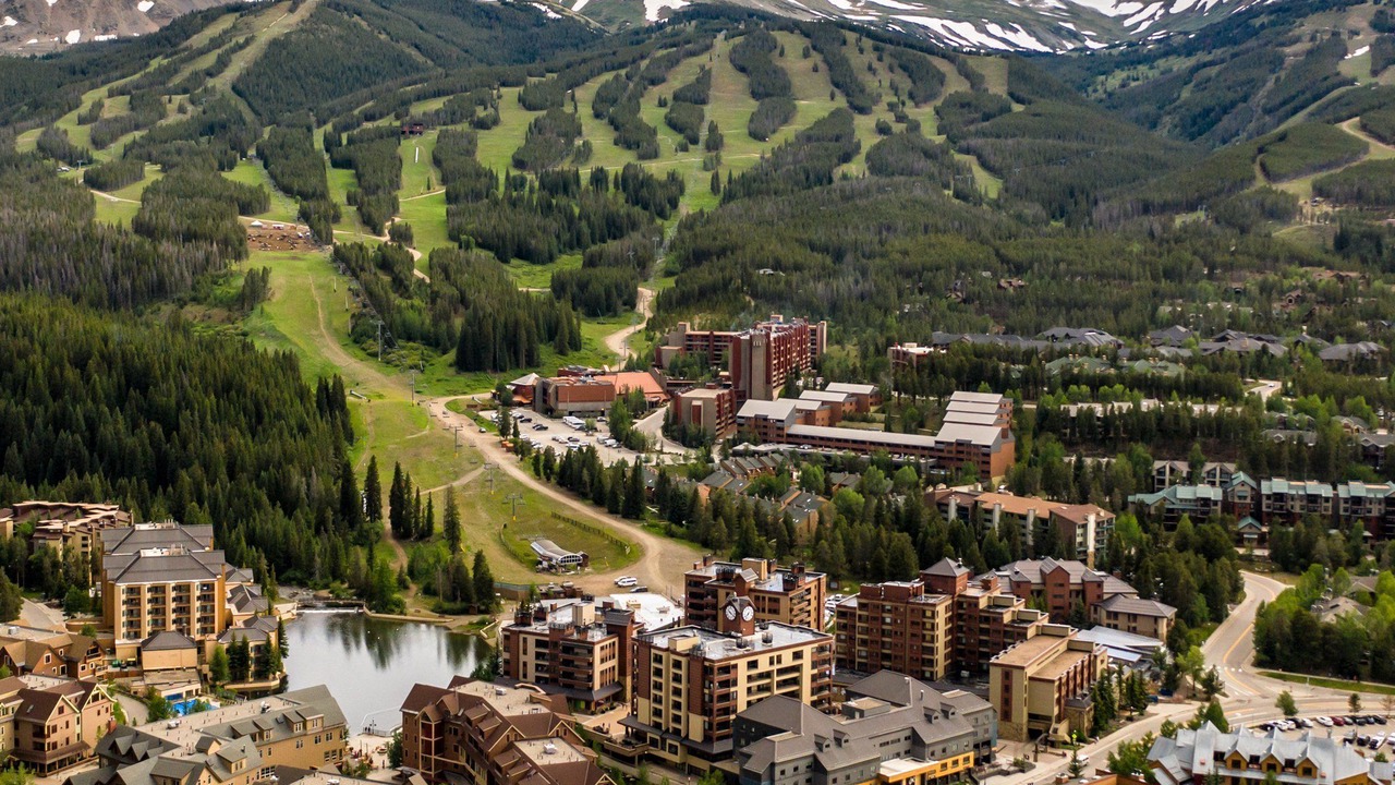 Photo of Outdoor in Peak 9