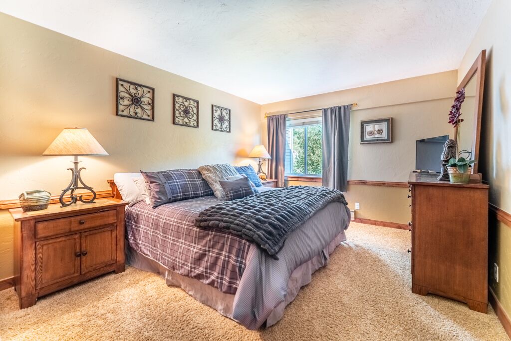 Photo of Bathroom in Mountain House