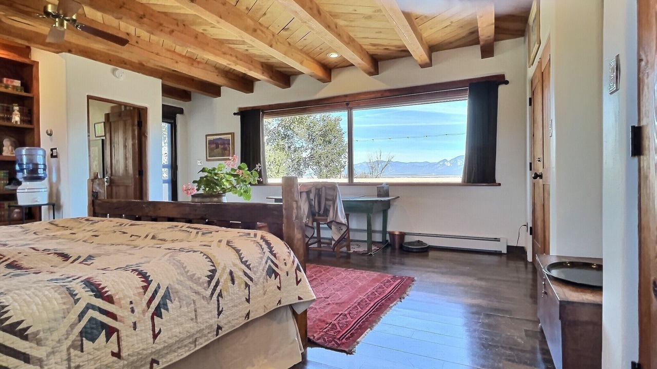 Photo of Bedroom in Taos