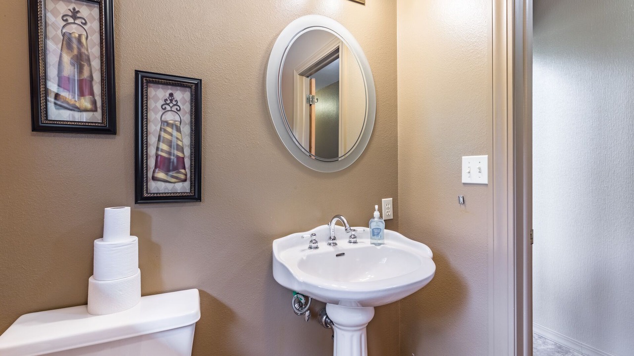 Photo of Bathroom in Pleasant Valley