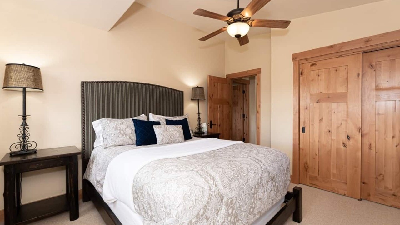 Photo of Bedroom in Grand Park