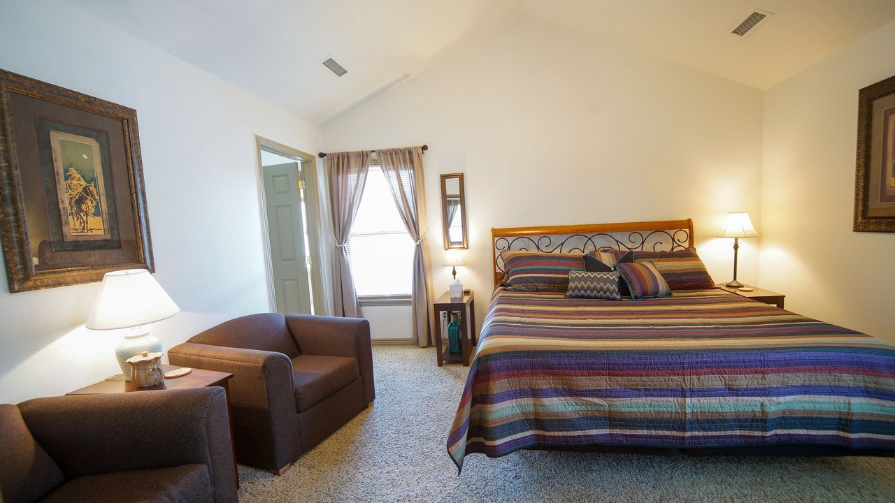 Photo of Bedroom in Delta