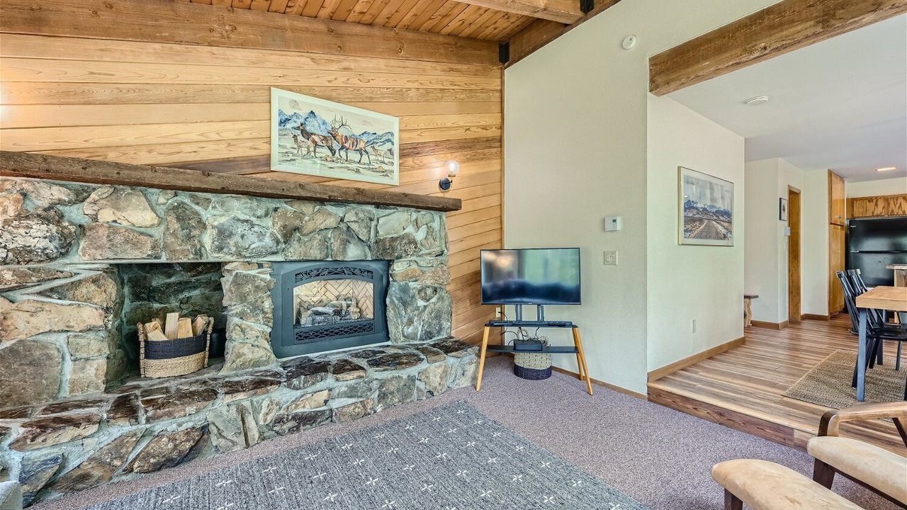 Photo of Livingroom in Keystone
