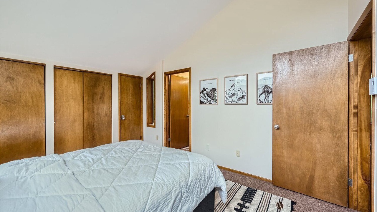 Photo of Bedroom in Keystone