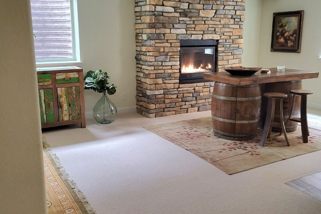 Photo of Livingroom in Flying Horse