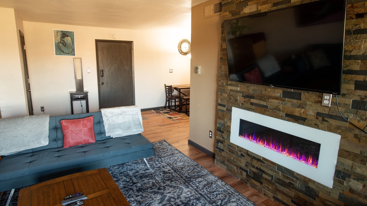 Photo of Livingroom in Gunbarrel