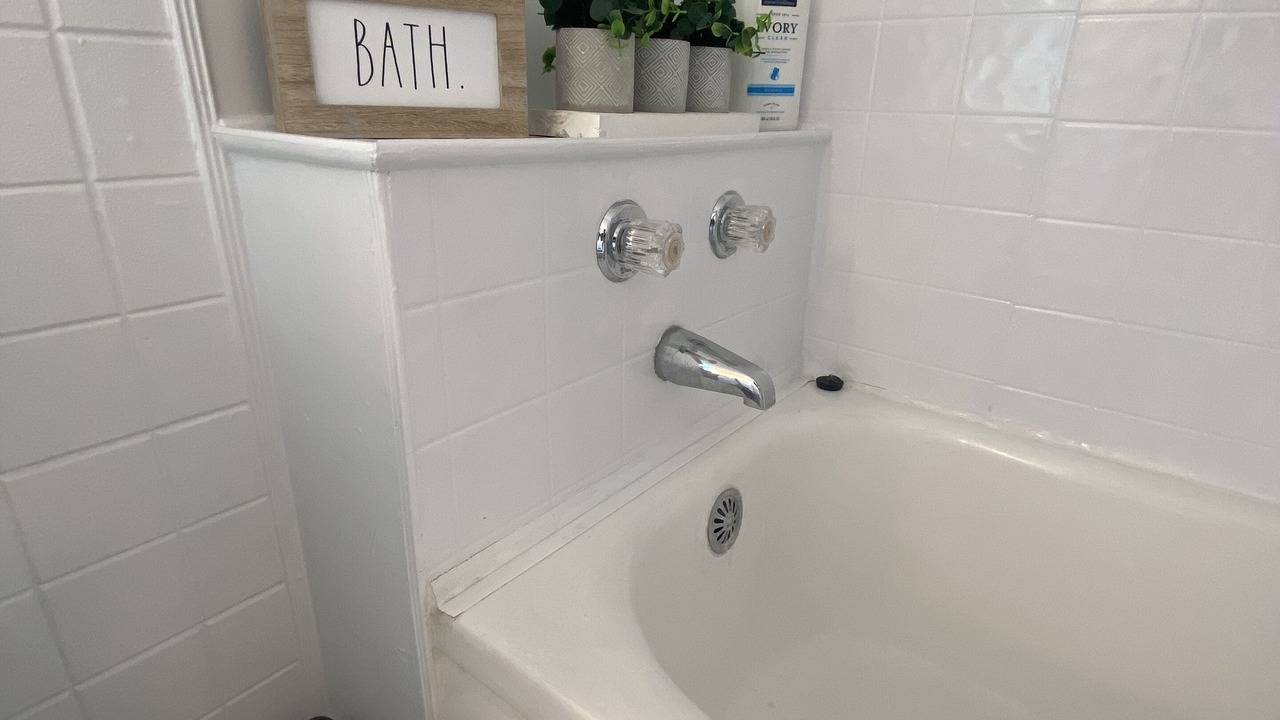 Photo of Bathroom in Alamosa