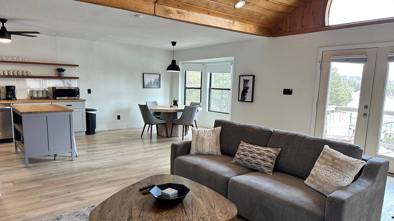 Photo of Livingroom in Pagosa Springs