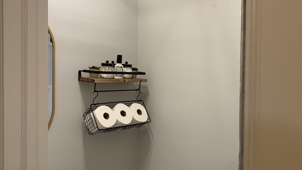 Photo of Bathroom in Broadmoor