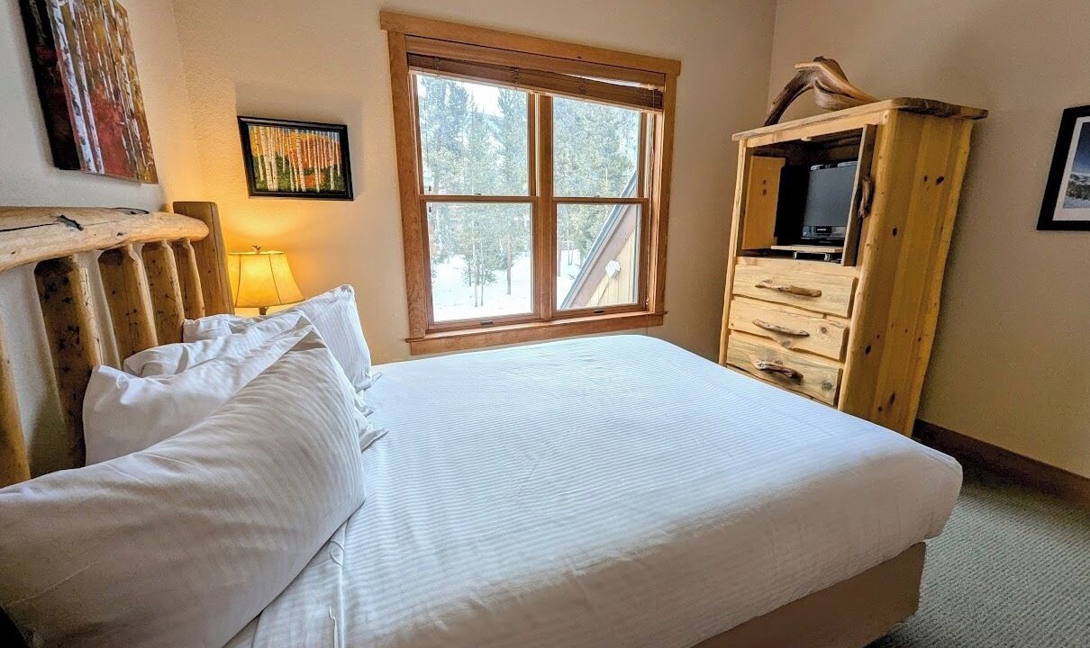 Photo of Others in Keystone