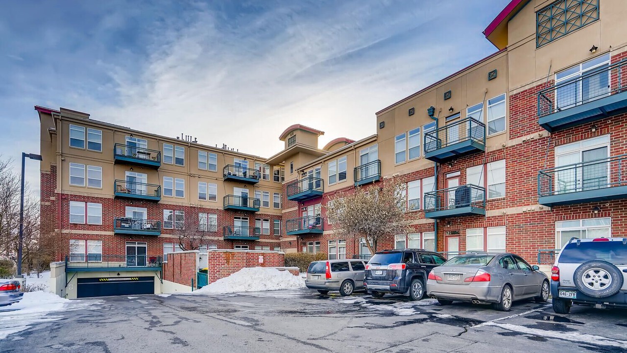 Photo of Outdoor in Lincoln Square Lofts