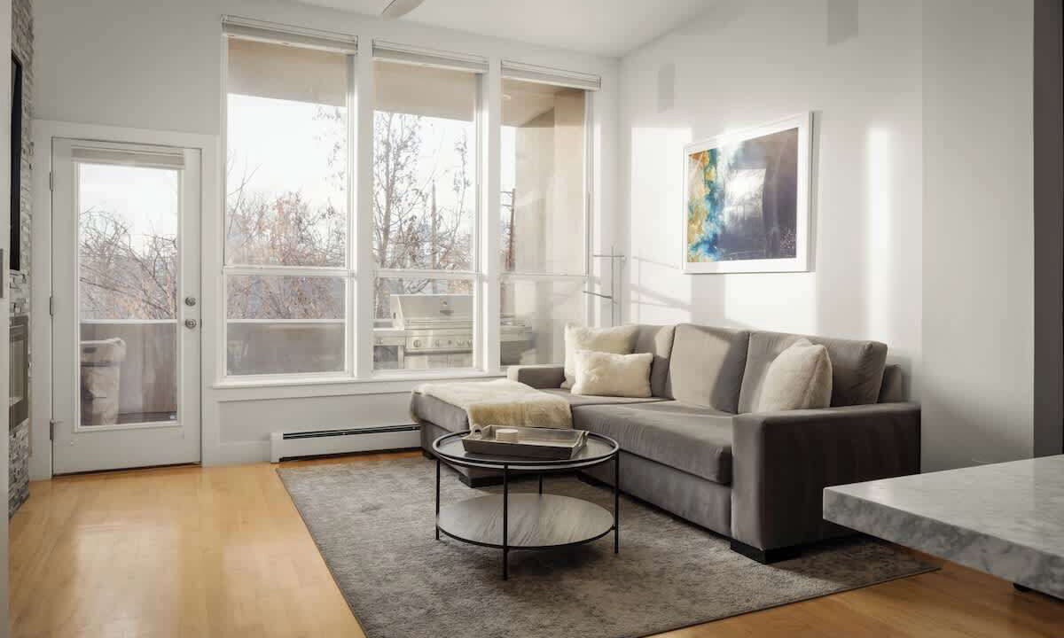 Photo of Livingroom in City Park West