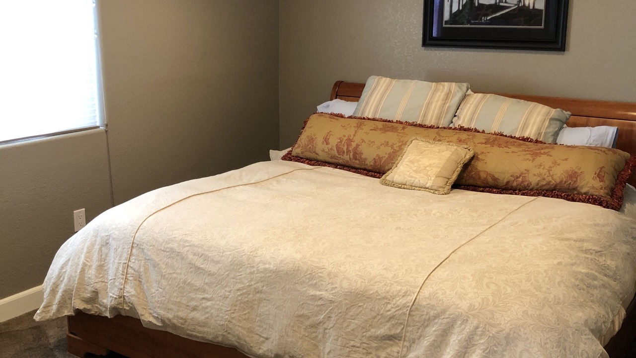 Photo of Bedroom in Erie