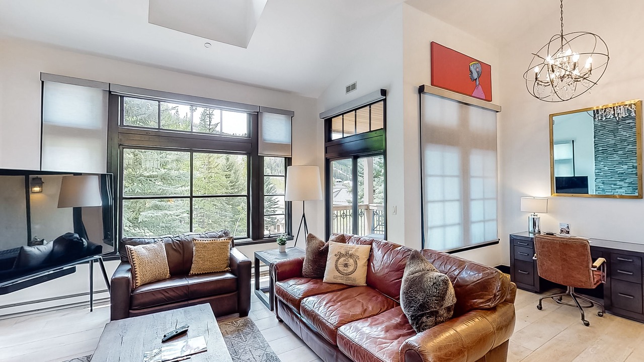 Photo of Livingroom in Beaver Creek