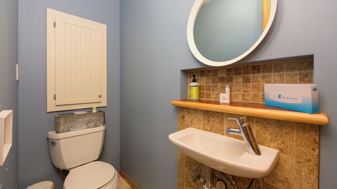 Photo of Bathroom in Fraser