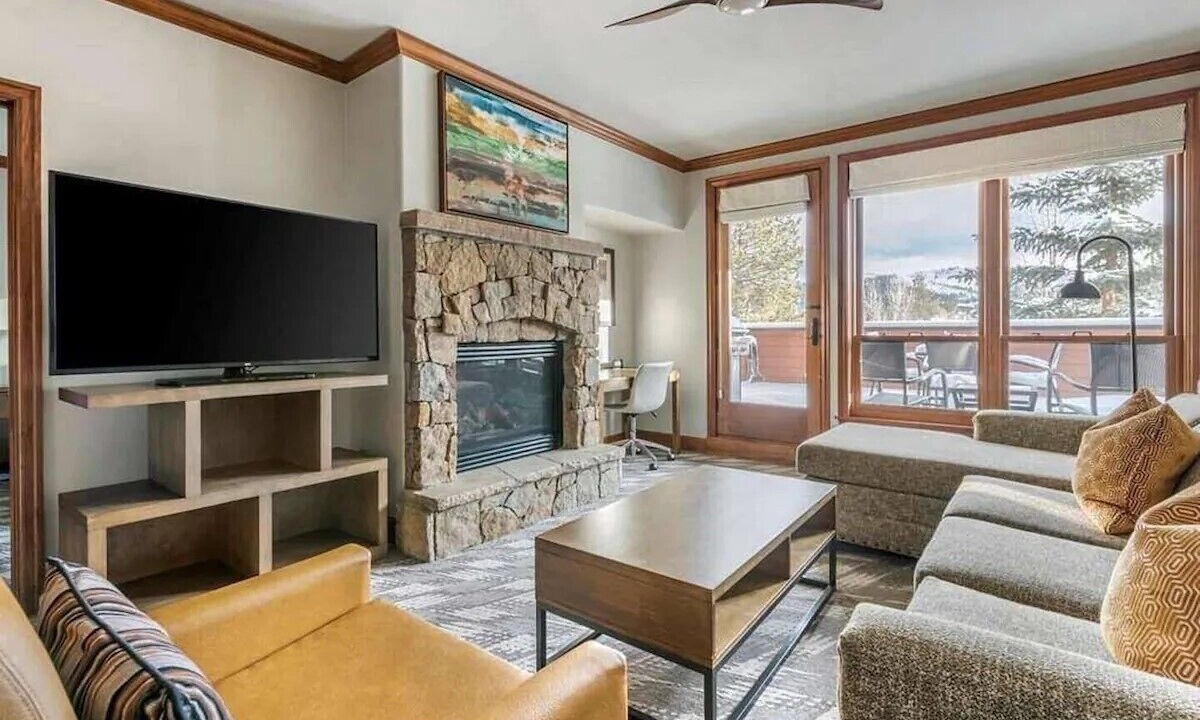 Photo of Livingroom in Four O'Clock