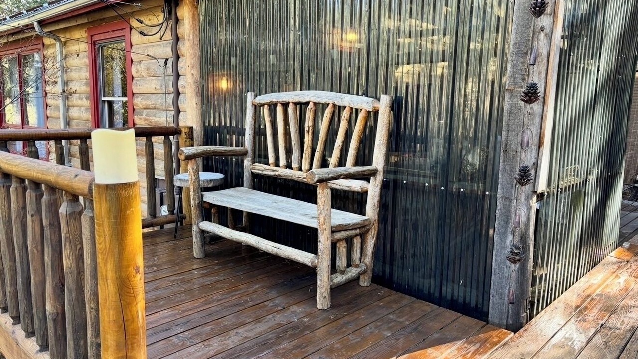 Photo of Patio Balcony in Evergreen