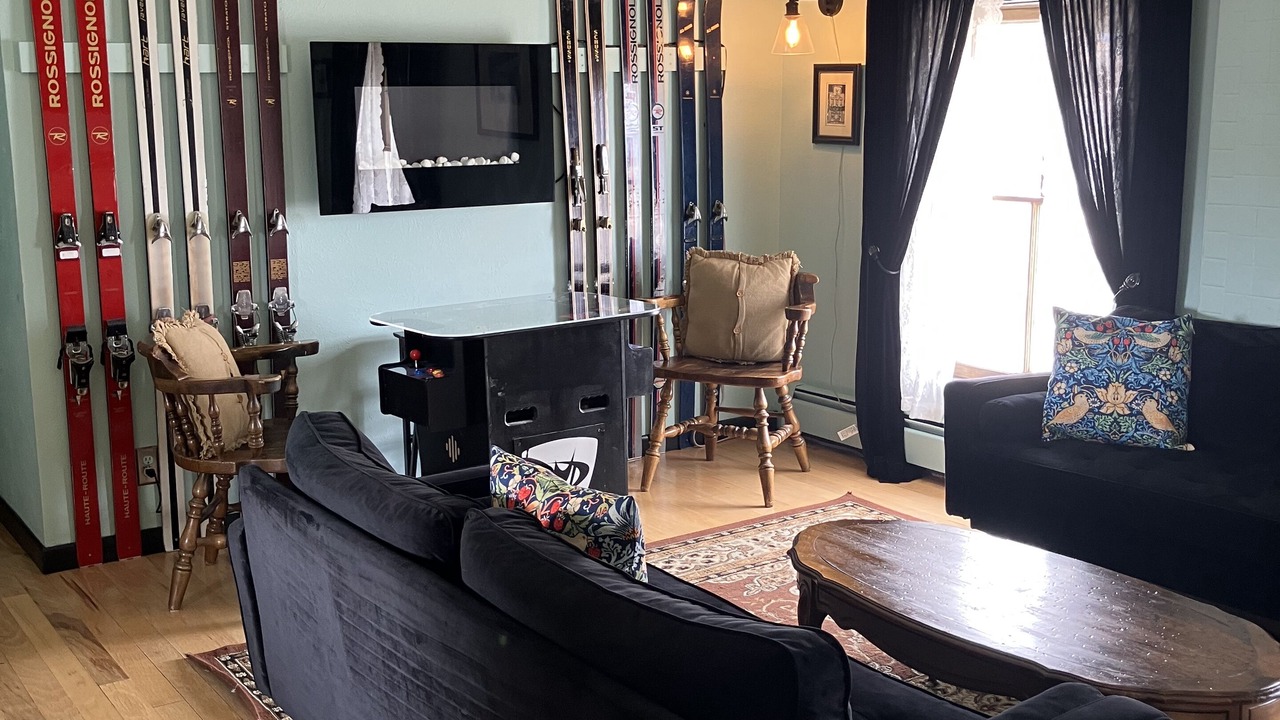 Photo of Livingroom in Fraser
