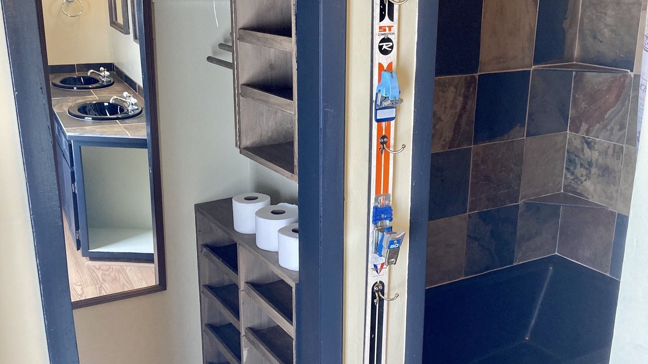 Photo of Bathroom in Fraser