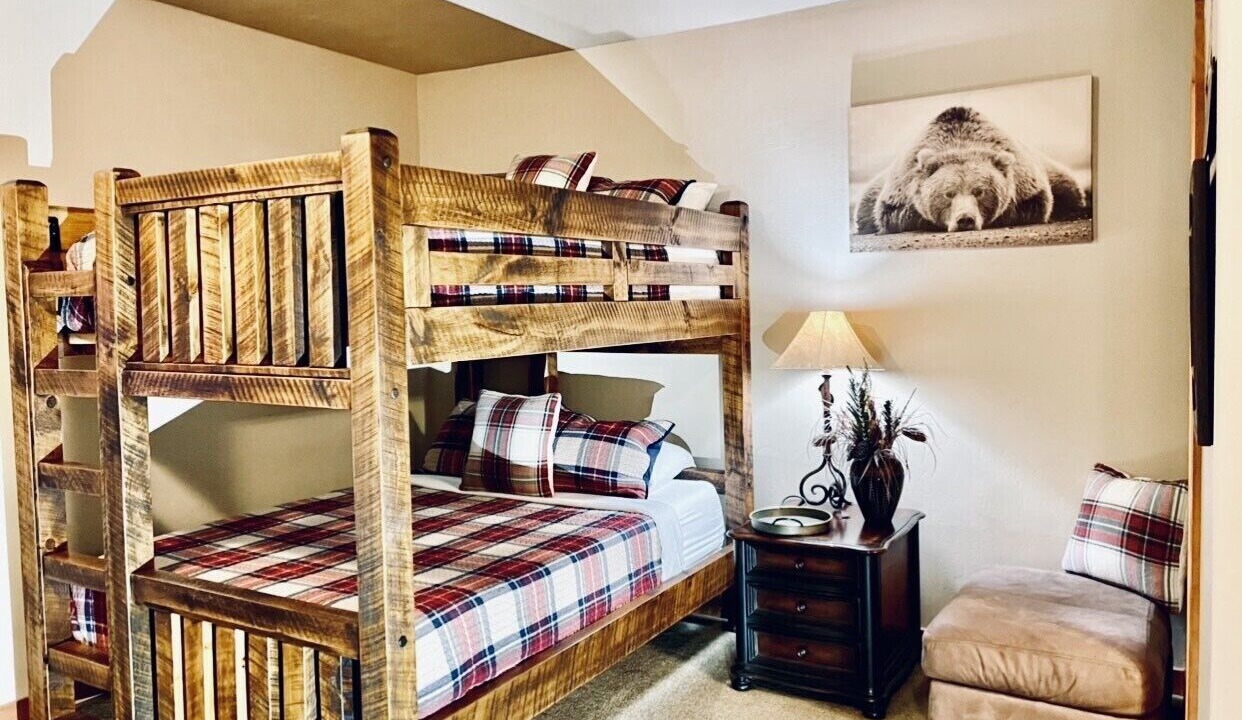 Photo of Bedroom in Purgatory