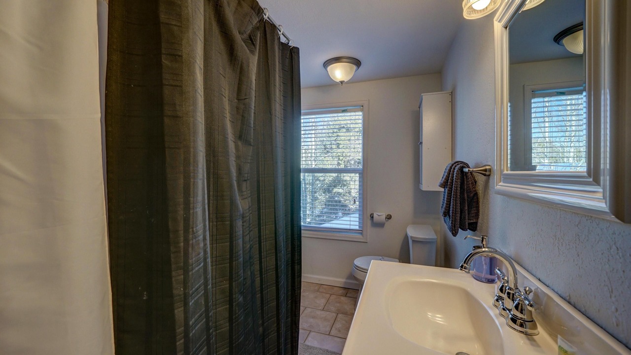 Photo of Bathroom in Leadville North