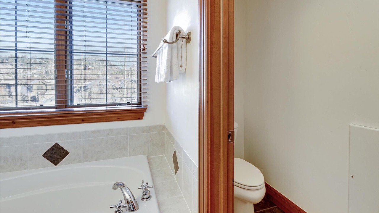 Photo of Bathroom in The Highlands