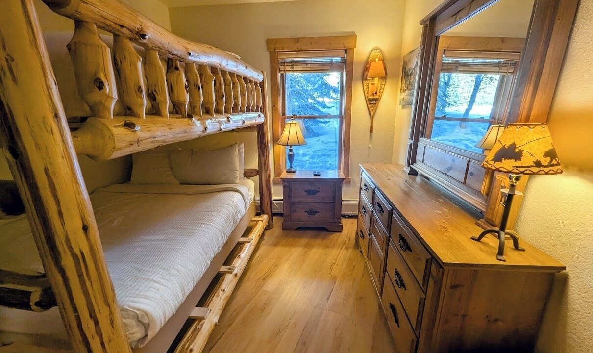 Photo of Bedroom in Mountain House