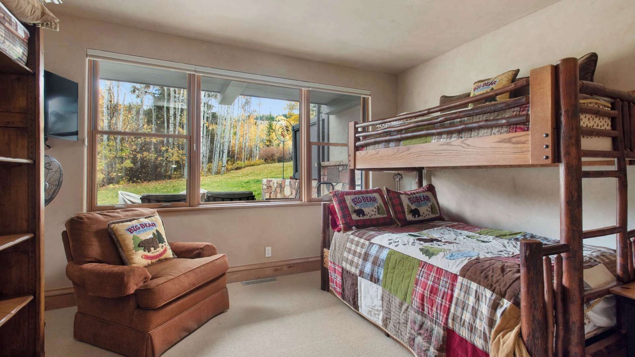 Photo of Bedroom in Snowmass Village