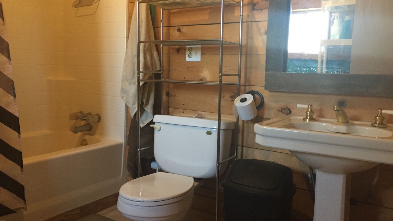 Photo of Bathroom in Mancos