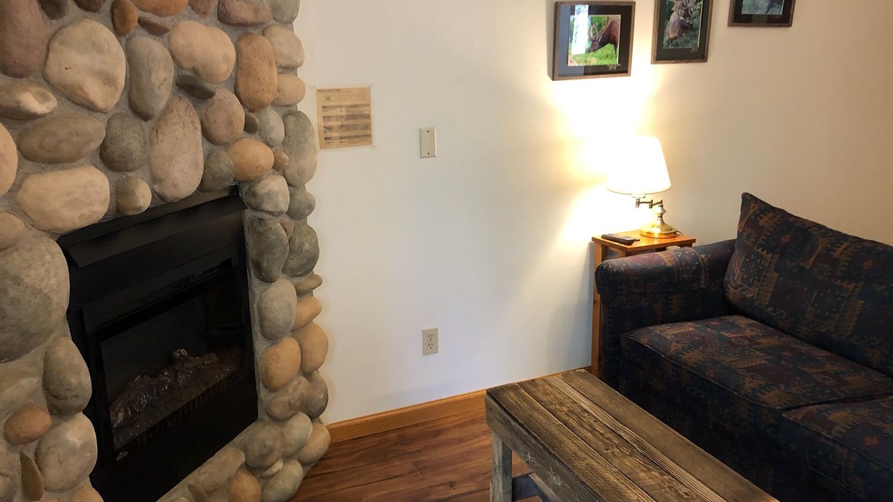 Photo of Livingroom in Grand Lake