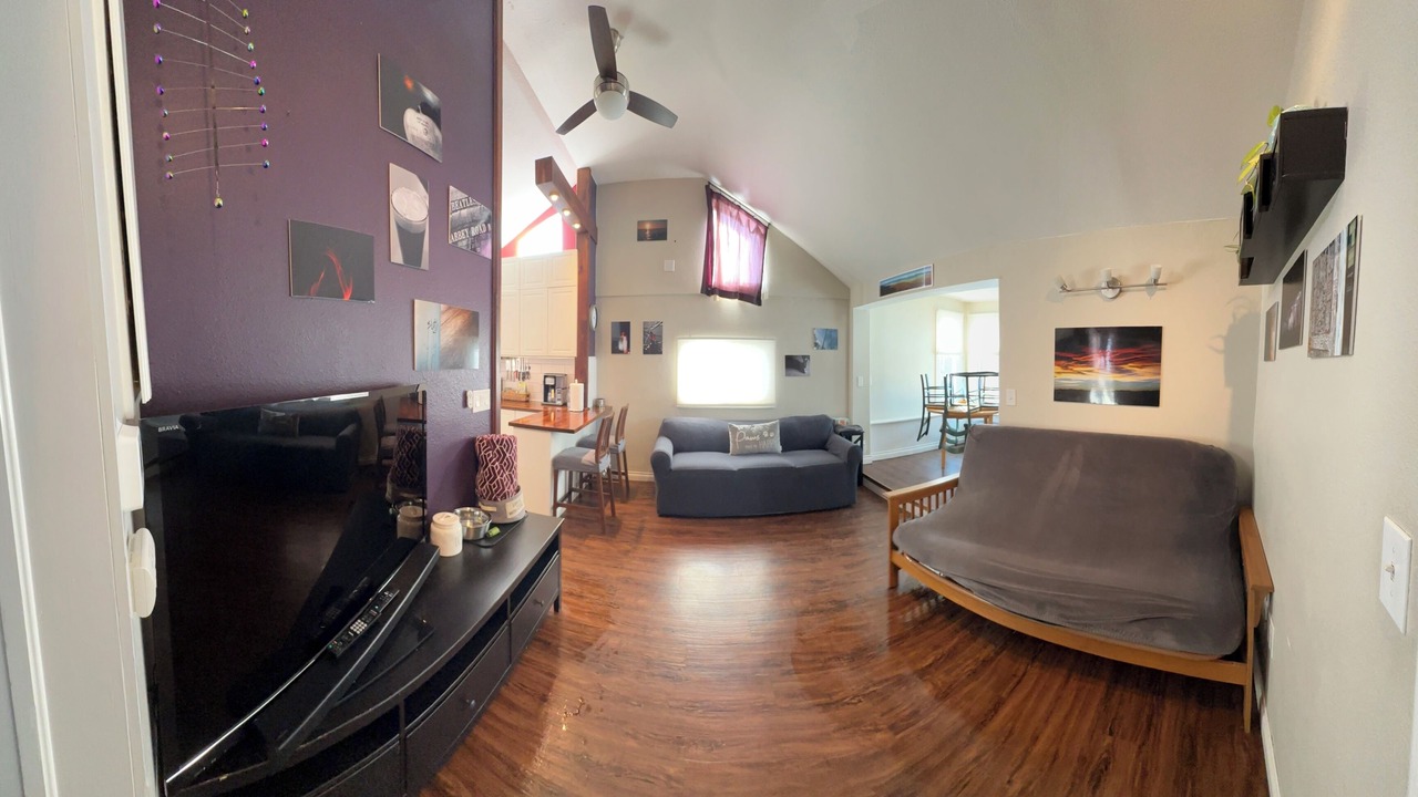 Photo of Livingroom in East Gate