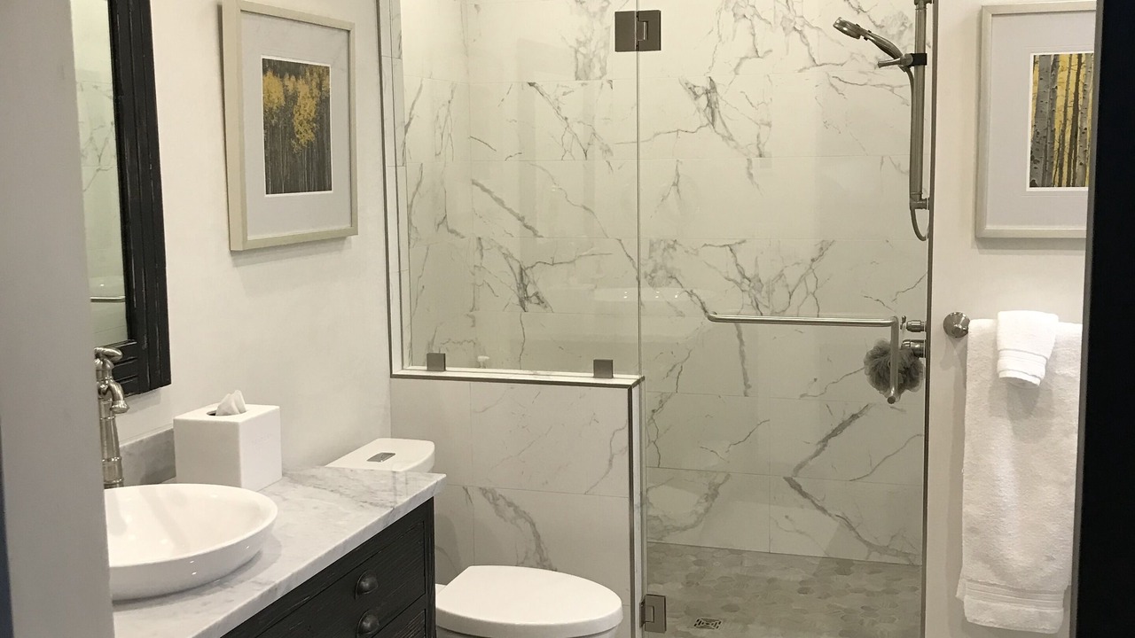 Photo of Bathroom in Burns