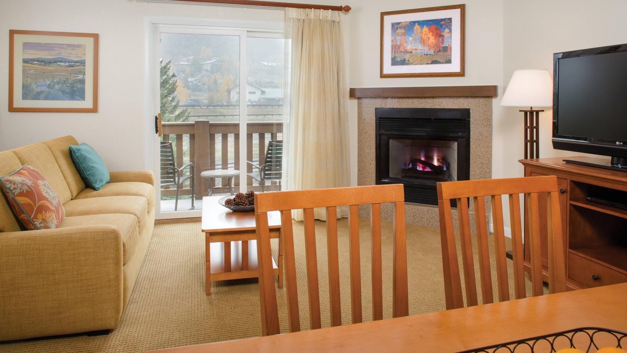 Photo of Livingroom in Vail