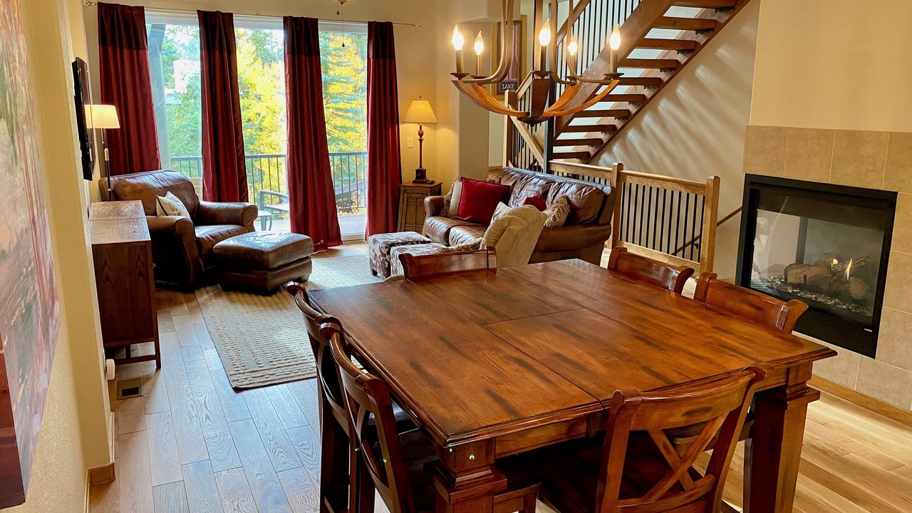 Photo of Livingroom in Rendezvous