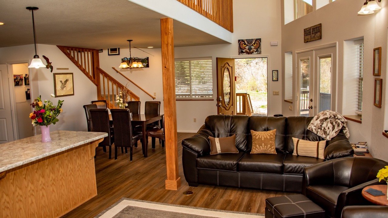 Photo of Livingroom in San Juan River Village
