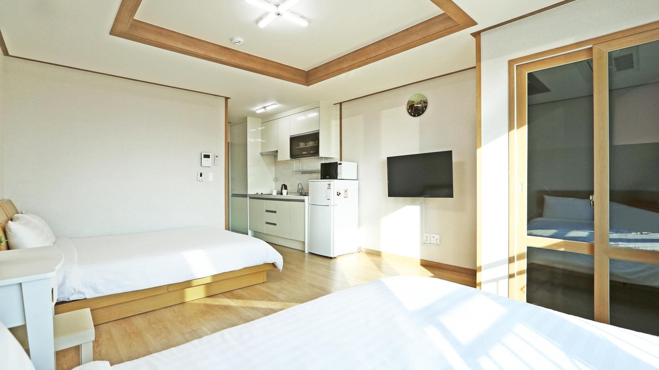 Photo of Bedroom in Daecheon-dong
