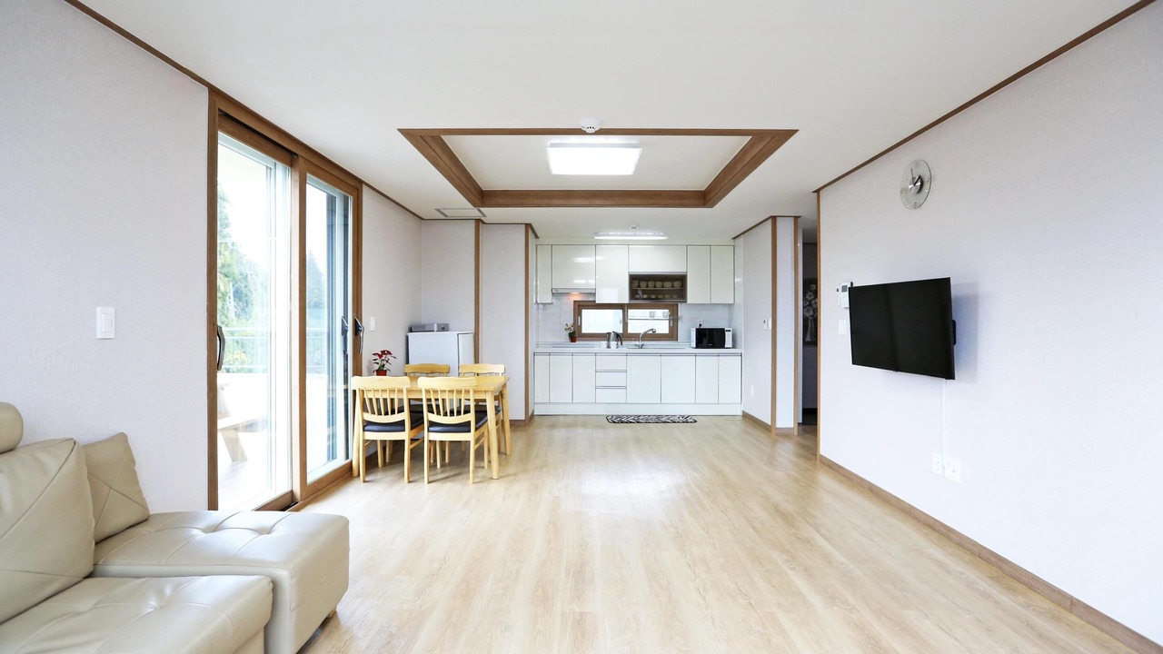 Photo of Bedroom in Daecheon-dong